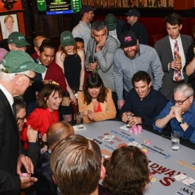 Photos: Mike Myers, Anthony Rapp &amp; More Take Part in Broadway Bets