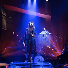 Photos: First Look at FALLING OUT at Chelsea Table + Stage