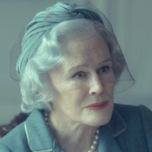 Photos: See Glenn Close as Harper's Bazaar Editor Carmel Snow in Apple's THE NEW LOOK