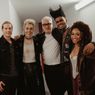 Photos: THE VAMPIRE LESTAT's Sam Reid Visits THE LOST BOYS on Broadway