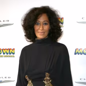 SOLO TRAVELING WITH TRACEE ELLIS ROSS Returning for Season 2 at Roku