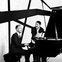 “Pasek & Paul: Waving Through Westport” Fundraising Concert Comes to Westport Country Playhouse