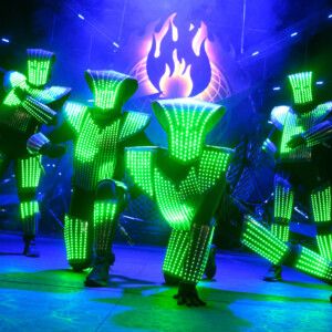 Photos: CIRQUE BERSERK! Returns to the Garrick Theatre
