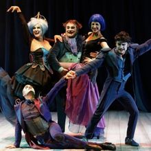 Yllana Brings THE OPERA LOCOS tot he Peacock Theatre in May