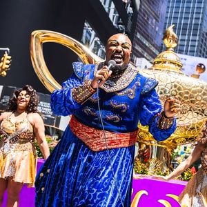 Photos: ALADDIN Unveils Giant Magic Lamp Installation in Times Square