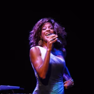 Nicole Henry, Jim Caruso and More to Perform at Birdland in April