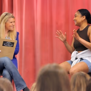Photos: Jasmine Amy Rogers Joins Students At Broadway Artists Alliance