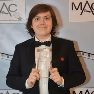 Ethan Mathias Will Bring New Cabaret Show to The Green Room 42