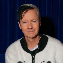 John Cameron Mitchell Will Perform Holiday Dinner Series At 701 West