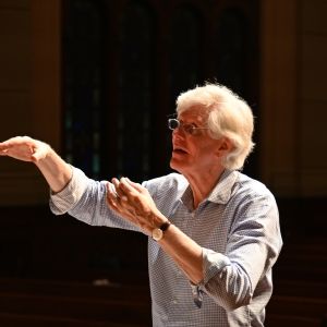 Houston Chamber Choir Founder & Artistic Director Robert Simpson Will Step Down at…