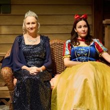 Photos: VANYA AND SONIA AND MASHA AND SPIKE Presented By 4th Wall Theatre Company