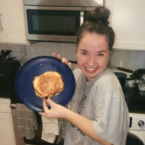 Annie Brown’s COOKING WITH BUTTER To Open At The Players Theatre In April