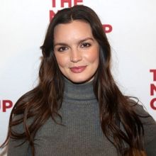 Jennifer Damiano Drops New EP 'I'm So Sorry, Mary Jane'