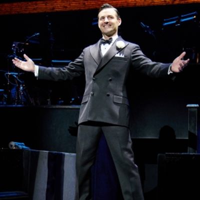 Photos: First Look at Max von Essen and Max Clayton in CHICAGO on Broadway