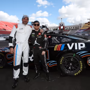 Photos: Harry Jowsey, Howie Mandel, Skeet Ulrich, and More Whip Around LA Coliseum…