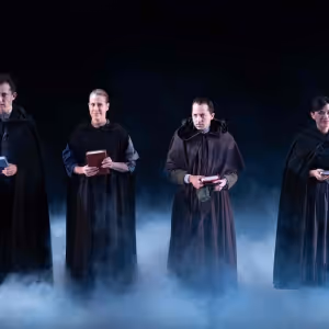 Photos: DRACULA: A COMEDY OF TERRORS at Ensemble Theatre Company