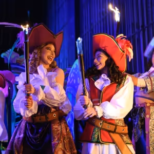 Photos: Behind The Curtain Of PETER PAN At Birmingham Hippodrome