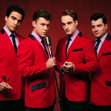 Full Cast Set for JERSEY BOYS 20th Anniversary UK and Ireland Tour