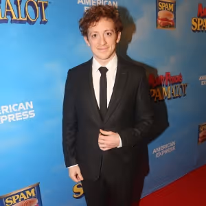 Ethan Slater Joins Cast of Horror Flick THE DESIGNER