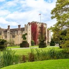 World Premiere of ANNE BOLEYN THE MUSICAL Comes to the Grounds of Hever Castle in 202