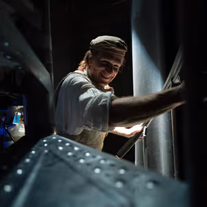 Photos: Behind the Scenes of INTO THE WOODS at the Bridge Theatre