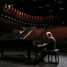 KEYBOARD CONVERSATIONS With Jeffrey Siegel Celebrates 45 Years At Scottsdale Center F