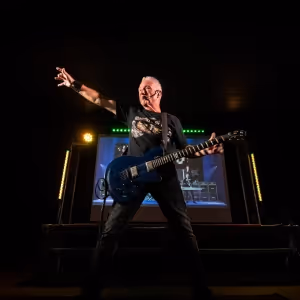Steve Graham Brings Immersive Pink Floyd Tribute Show to The Drama Factory