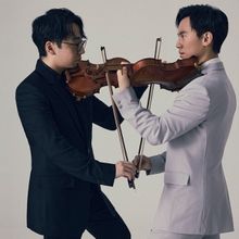 TwoSet Violin Performs With New Jersey Symphony As Part Of The Duo's World Tour