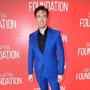 Erich Bergen Joins Sarah Pidgeon in Ryan Murphy's LOVE STORY Series