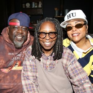 Photos: Whoopi Goldberg Visits JOE TURNER'S COME AND GONE