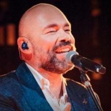 Santiago Cruz Comes to the State Theatre New Jersey With Quince de Caminos Tour