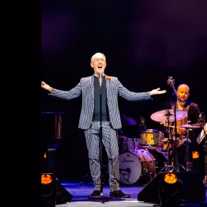Photos: First Look at ALAN CUMMING IS NOT ACTING HIS AGE