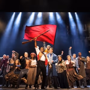Cast Set For LES MISÉRABLES Final Return To Chicago