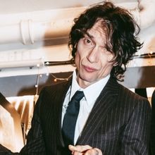 JUSTIN HAWKINS RIDES AGAIN Comes to Parr Hall