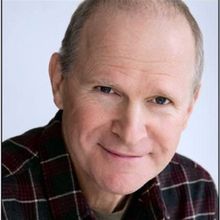 Michael DeVries Joins ANNIE at the Ellen Theatre