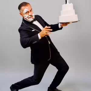 THE 22+ WEDDINGS OF HUGO Comes to GALA Hispanic Theatre