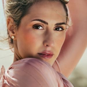 Golda Zahra Returns to Broad Stage in July