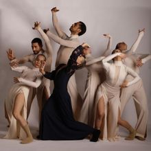 La Agrupación Los Corpógrafos Presenta Amor, La Undécima Musa En El Teatro De La D