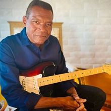  Robert Cray Celebrates 50 Years On The Road With A Stop In Minneapoli