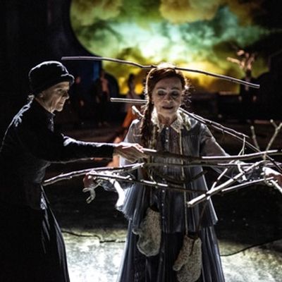 A BOUQUET Will Come to the National Theatre in Prague