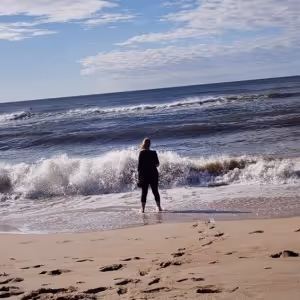 Jessica Meyer Releases New Portrait Album I LONG AND SEEK AFTER On New Focus…