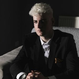 Hypnotist Fraser Penman Comes to Reconnect Regal Theatre, Bathgate