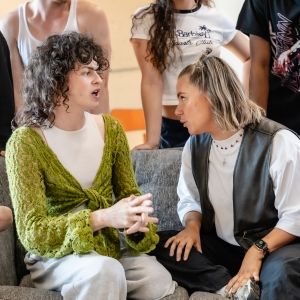 Photos: In Rehearsal For WHY AM I SO SINGLE? From Tony-Winning SIX Duo Lucy Moss and…