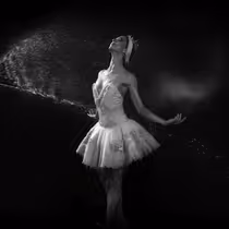 EL LAGO DE LOS CISNES Comes to Teatro Colón