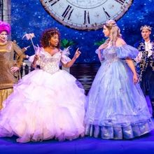 Photos: First Look At A CINDERELLA CHRISTMAS At Laguna Playhouse