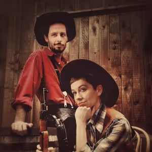 Photo: First Look at SuRie and Charlie McCullagh in ANNIE GET YOUR GUN at the…