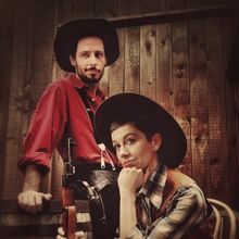 Photo: First Look at SuRie and Charlie McCullagh in ANNIE GET YOUR GUN at the Lavende