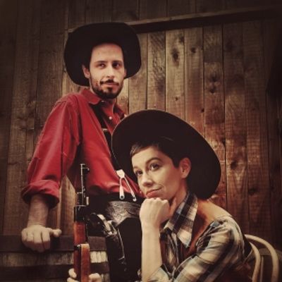 Photo: First Look at SuRie and Charlie McCullagh in ANNIE GET YOUR GUN at the Lavender Theatre