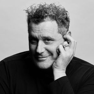 Isaac Mizrahi Will Celebrate 10th Anniversary at Cafe Carlyle
