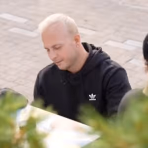 Video: Yannick Nézet-Séguin and Met Orchestra Members Surprise Park-Goers With…